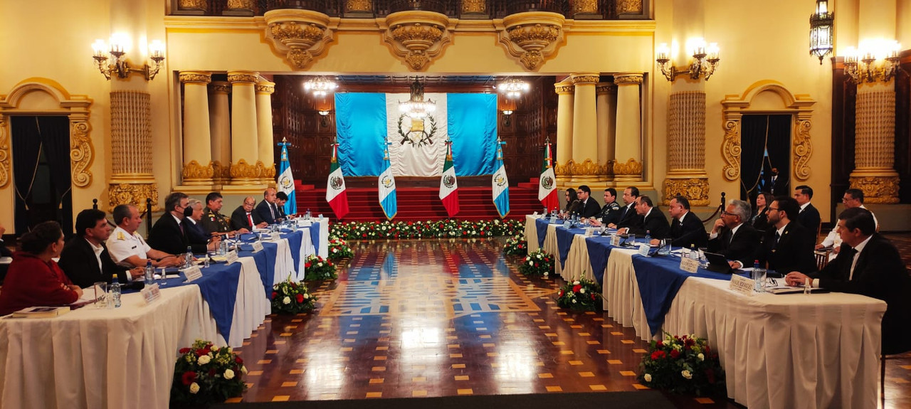 Más de 25 mil guatemaltecos cotizarán en el IMSS: Ebrard