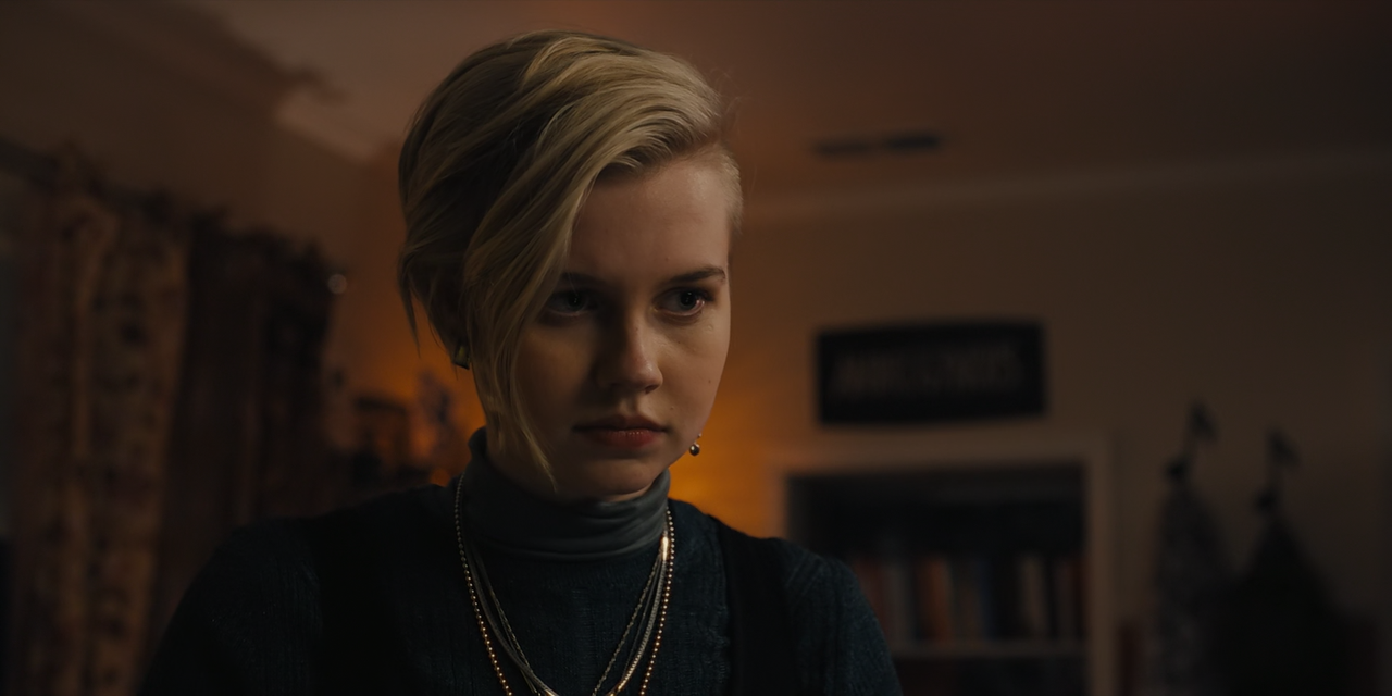 Mare of Easttown S01E02 Fathers 1080p 10bit Blu Ray AAC5 1 HEVC Vyndros mkv snapshot 32 22 2026 01 0