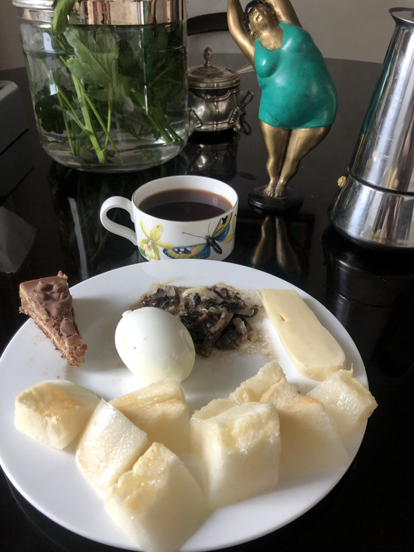 9082F174-6898-46F5-A3D6-7EDA2648EA1F