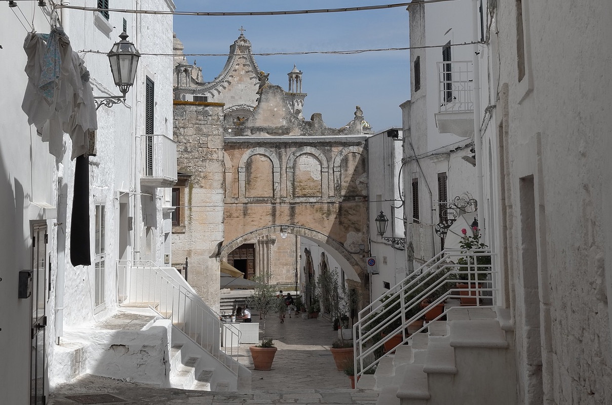 Dolce&Gabbana sfila in Puglia con l'Alta Sartoria Dolce&Gabbana sfila in Puglia con l'Alta Sartoria