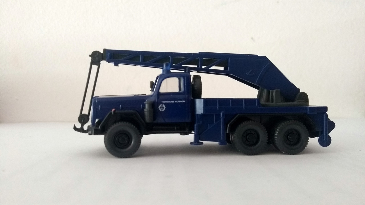Mach (1441)