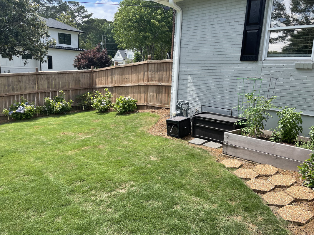 A05B3F5D-1273-41A2-933E-BC8556437E7D