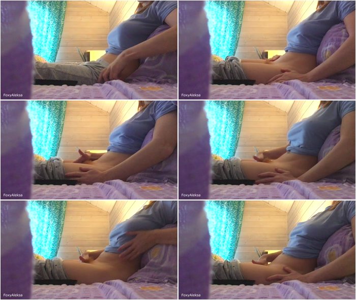 [Image: girl-fingering-pussy-till-orgasm-in-the-...-cam-3.jpg]