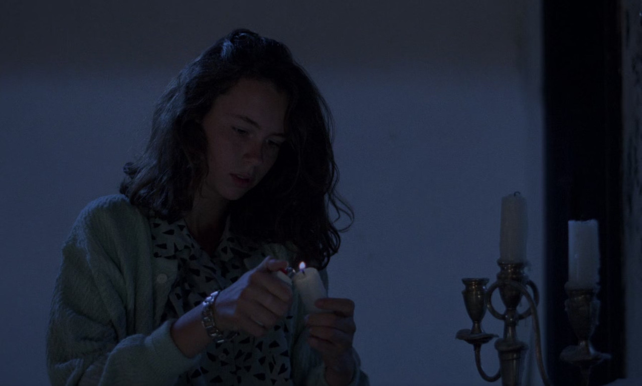 Phenomena (1985) (1080p BluRay x265 r00t)-7