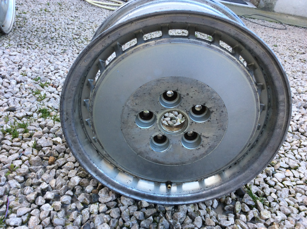 A88AC2F4-C004-468C-8F8A-F432CF04DE76