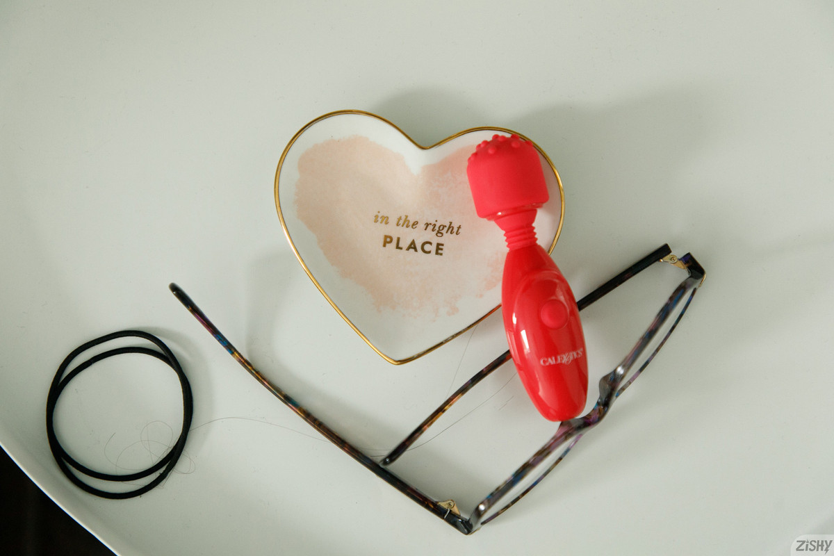 full_069_1039579860114502