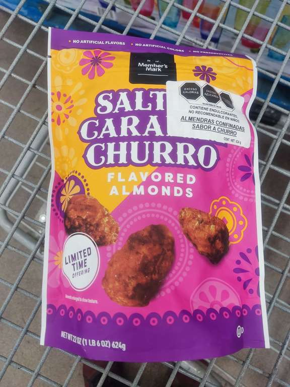 Sam's Club: Almendras confitadas (624g) sabor churro. 
