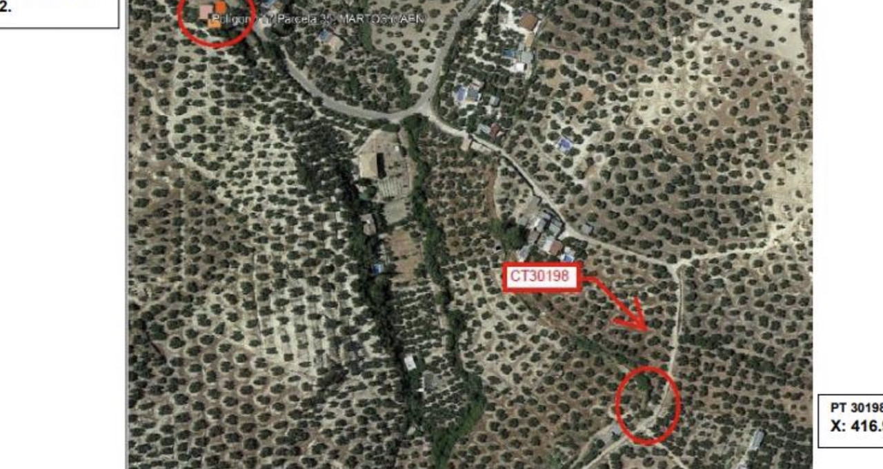 41DFF248-6978-4D77-BA1D-5D7DFD56F800