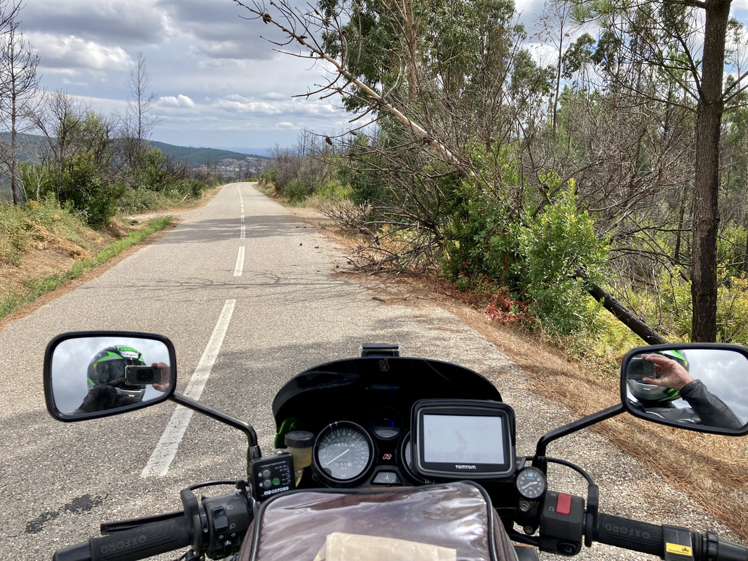 F829F84F-8B48-4BE6-A129-E4674268590D