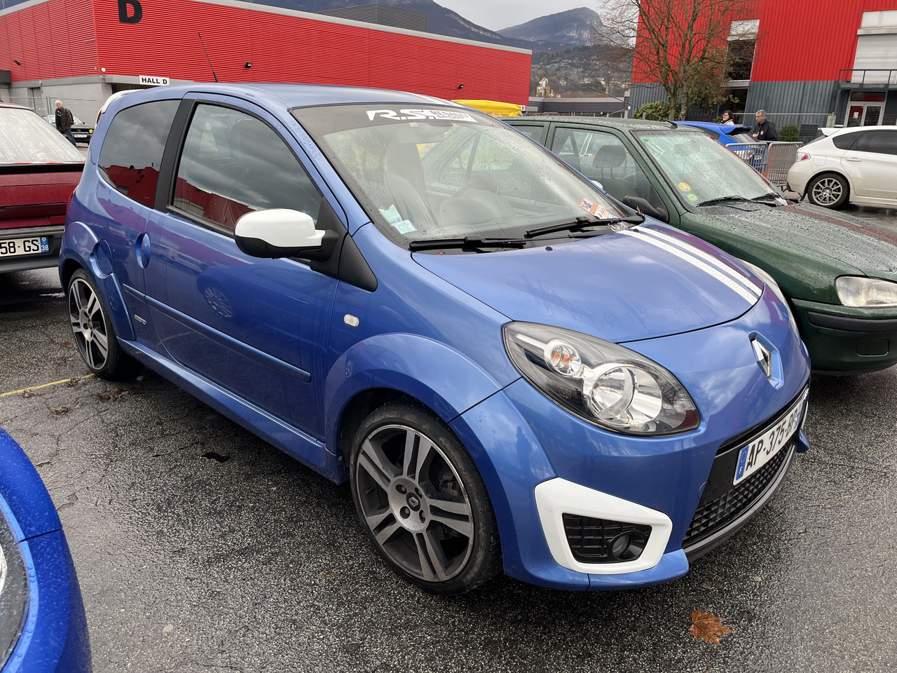 [Image: IMG_3270.jpg]