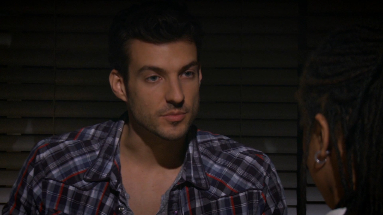 Kiss.and.Kill.2017.1080p.Amazon.WEB-DL.DD 2.0.H.264-QOQ (Vietsub).mkv_snapshot_00.45.01.115