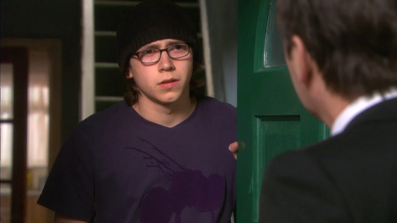 Skins (2008) Season 2 [Hindi + Tamil + Telugu + English] WebRip 480p, 720p ESub - Complete Screenshot