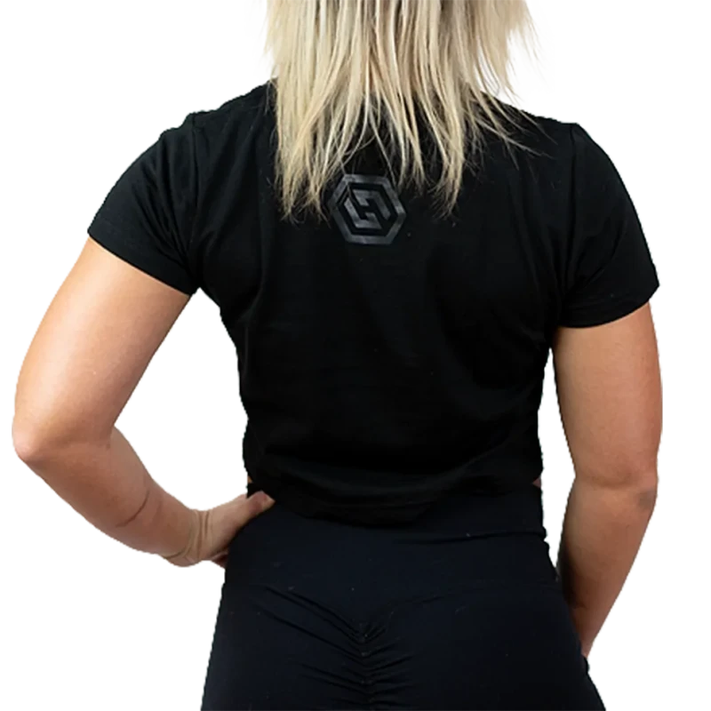 B044 performance crop tops vs lifestyle crop tops 2