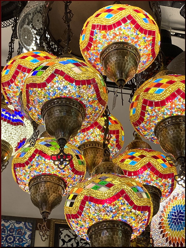 https://i.postimg.cc/52vBqFBT/110.jpg