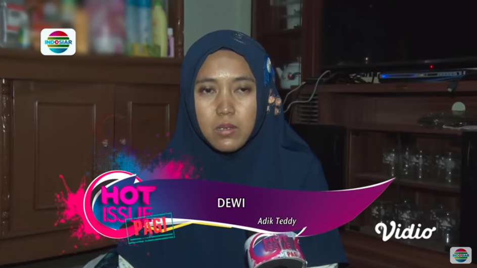 Kisahnyata Indosiar Mukena Untuk Ibu Bawa Banyak Uang dari Amerika Ternyata Tedy Sempat Pinjam Kisahnyata Indosiar Mukena Untuk Ibu Bawa Banyak Uang dari Amerika Ternyata Tedy Sempat Pinjam