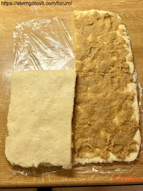 Булочки творожные с яблоками