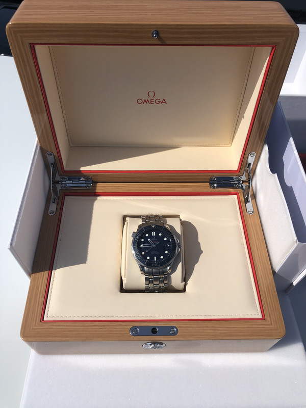 ECCEE053-5163-4D17-9B74-E1CBD1879A24