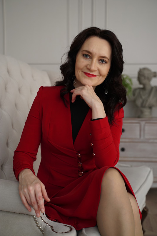 Наталия Дальт — психолог, бизнес-расстановщик