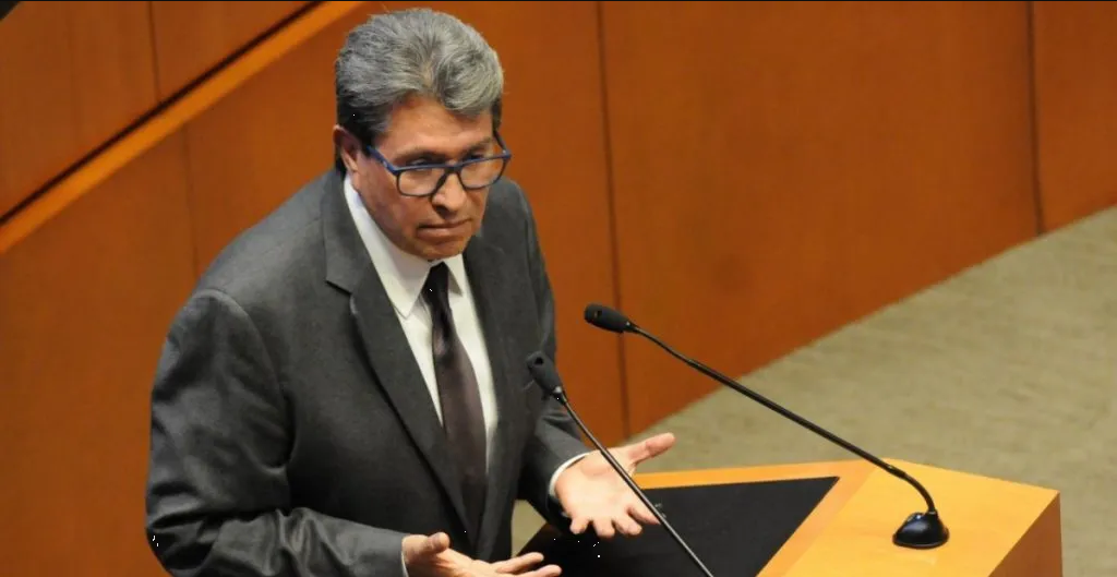 Sucesión adelantada provoca divisiones, asegura Ricardo Monreal