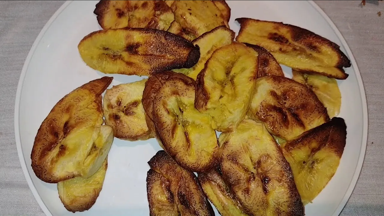 Receta fácil para preparar plátano macho frito en la freidora de aire