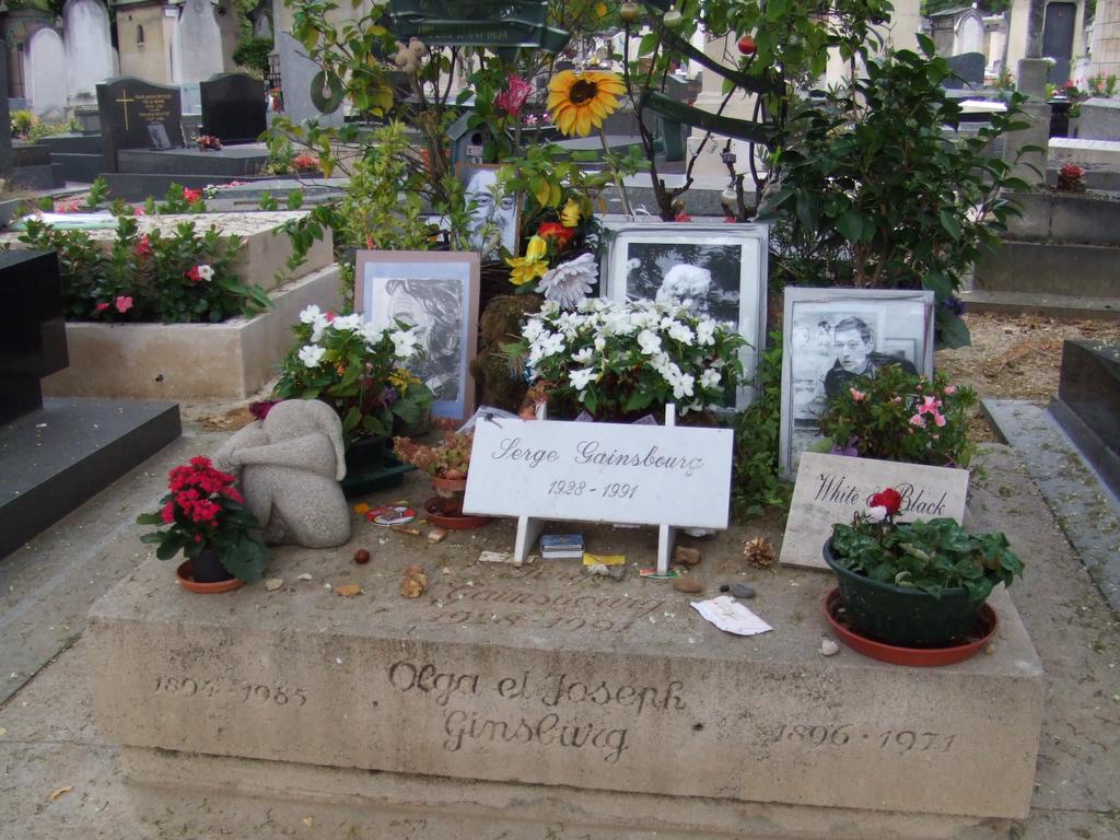 Serge-Gainsbourg-Grave