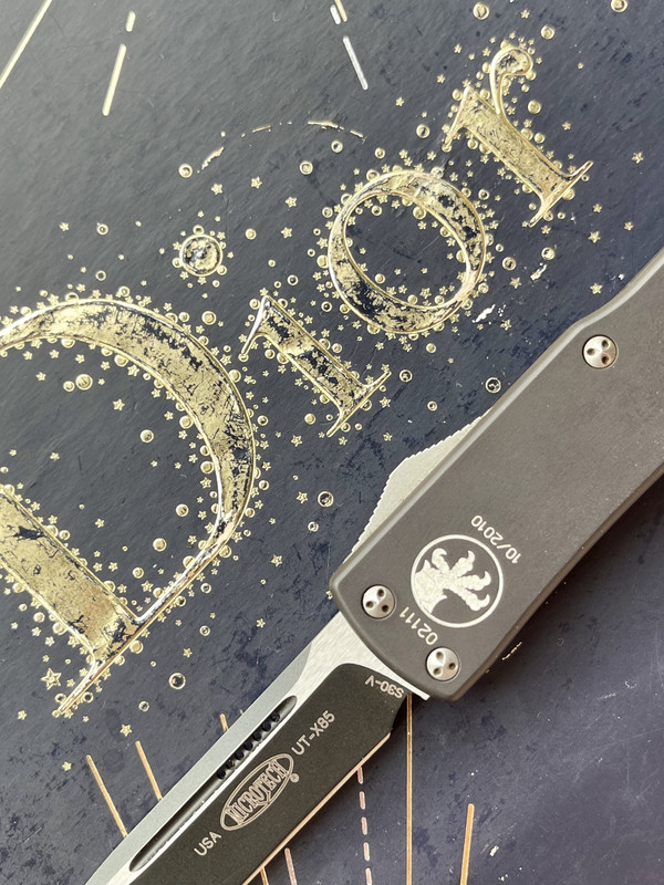 D19EF4CC-E616-428E-847C-2724B6B3187E