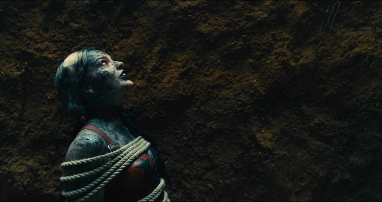 VS--TheSuicideSquadMax-41’04” (1)