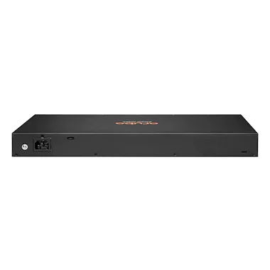 Cenário de uso do Switch Aruba Instant On em um rack de servidor, demonstrando sua integração.