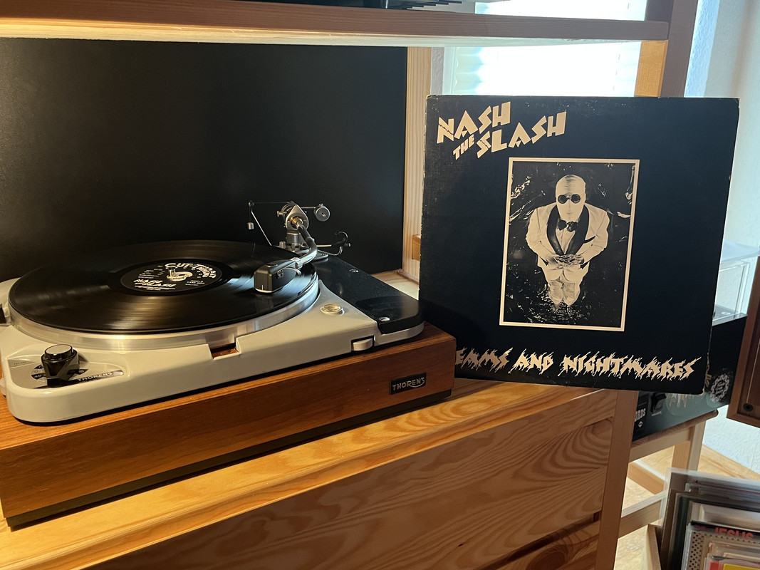 85B78A76-A2C1-412E-900D-582DE3B027EC