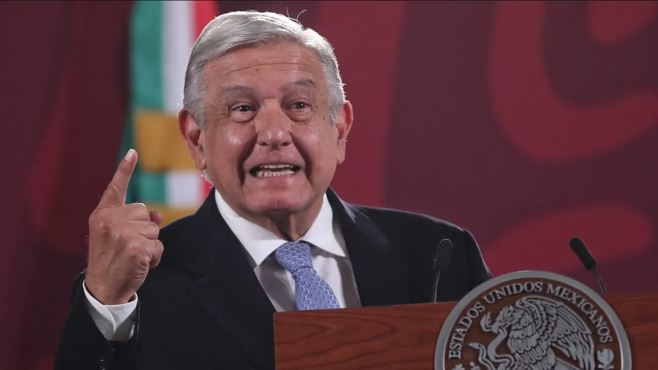 AMLO: SEP debe justificar eliminación de Escuelas de Tiempo Completo