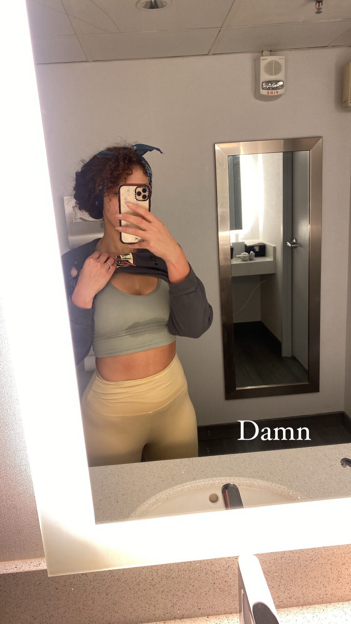 7UN9Hrt.jpg