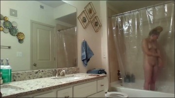[Image: Voyeur11085123752.jpg]