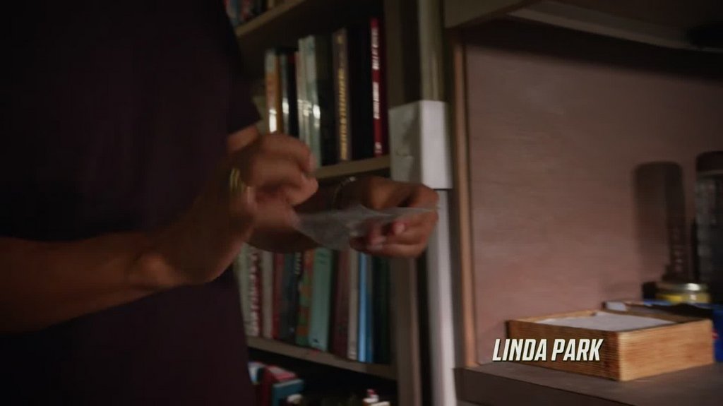 [Image: a2t19dtjqv4y.jpg]