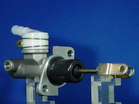 CLUTCH MASTER CYLINDER CLUTCH MASTER CYLINDER