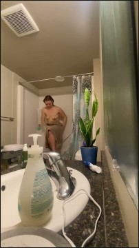 [Image: Voyeur49565123233.jpg]
