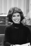 mary-tyler-moore-b67