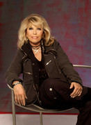 nancy-sinatra-b18