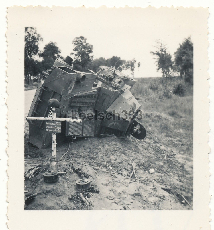 Foto französischer Panhard Panzerwagen Panzerfah