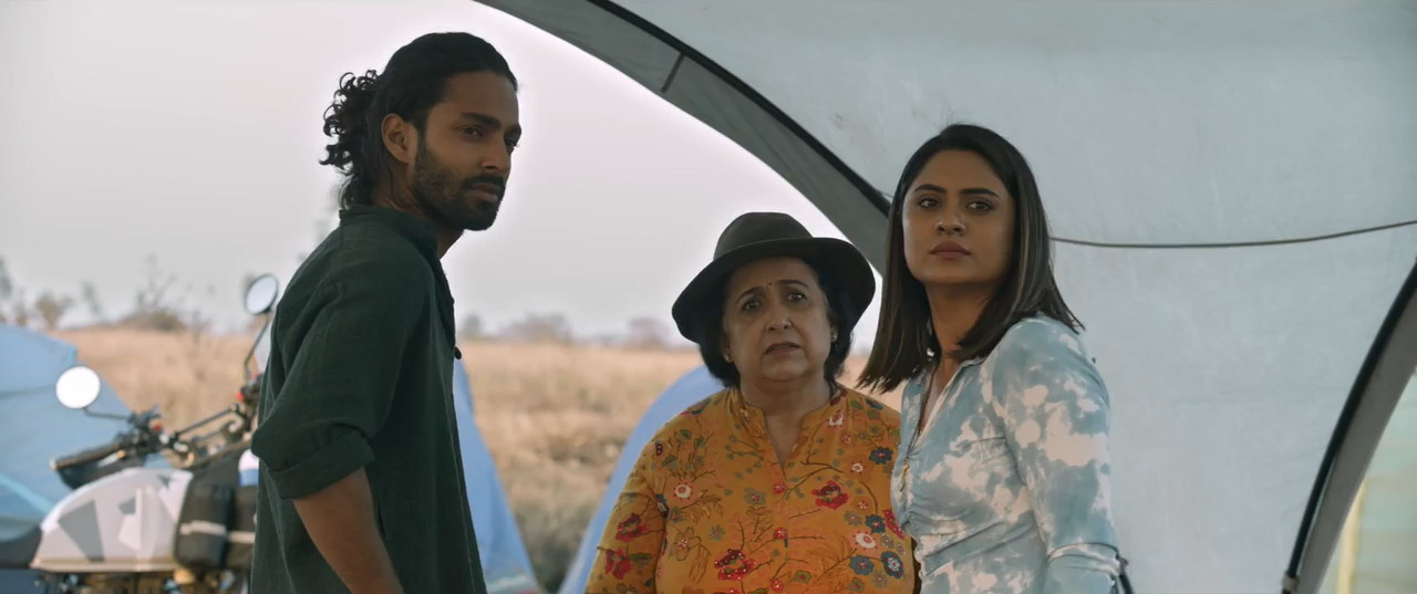 Paru Parvathy 2025 WebRip [Hindi + Kannada] 480p 720p ESub Screenshot
