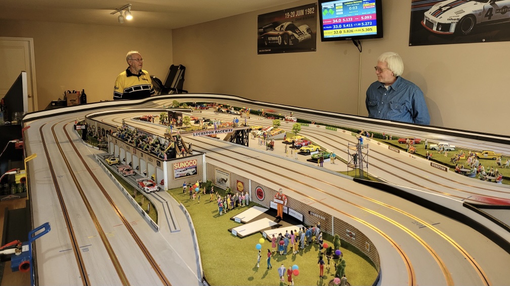 [Image: DF8-AB65-E-01-A4-4-AA0-AC63-AEAC21149-C99.jpg]