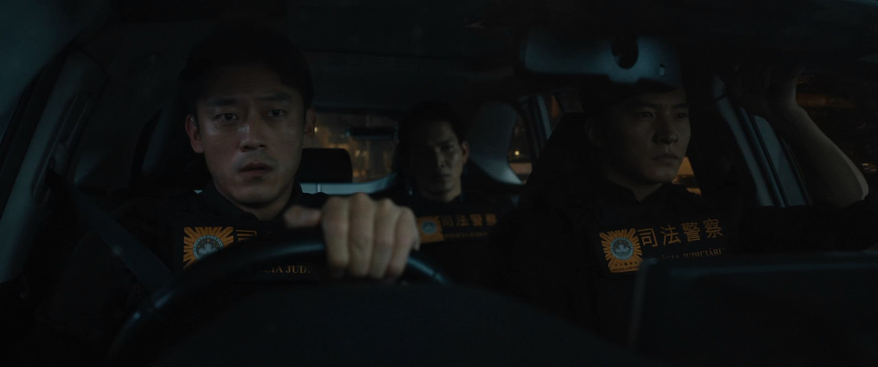Operación Sombra (2025) 1080p WEB DL Latino Chino mkv snapshot 01 19 56 125