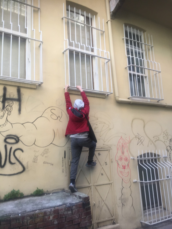 A56F9818-25B9-45D7-B0B9-DDB89CD89752