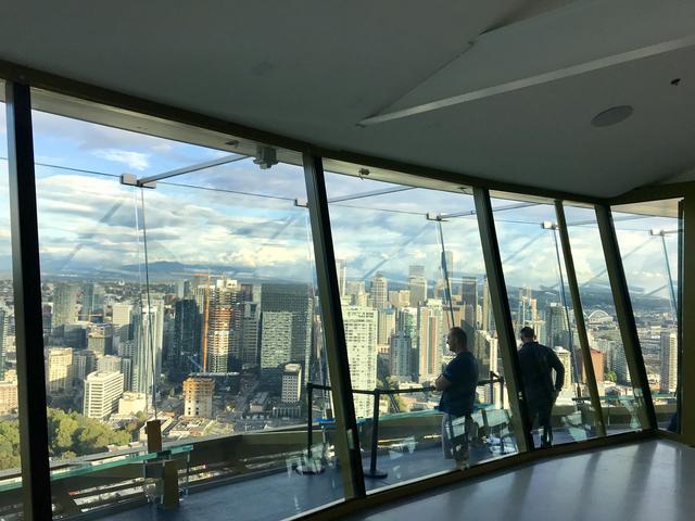 [Image: E6_B2474_C-5_EA1-400_D-8537-2_D8_B3993_F92_B.jpg]