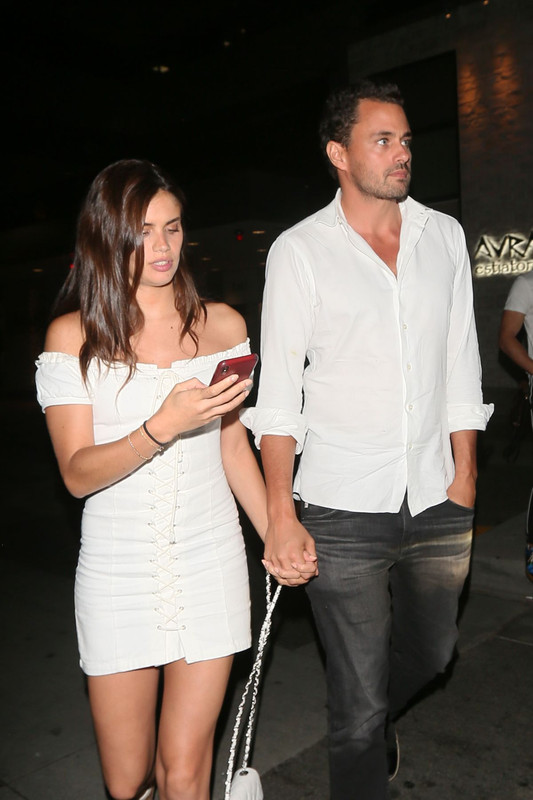 sara-sampaio-celebrates-her-27th-birthday-at-avra-in-beverly-hil