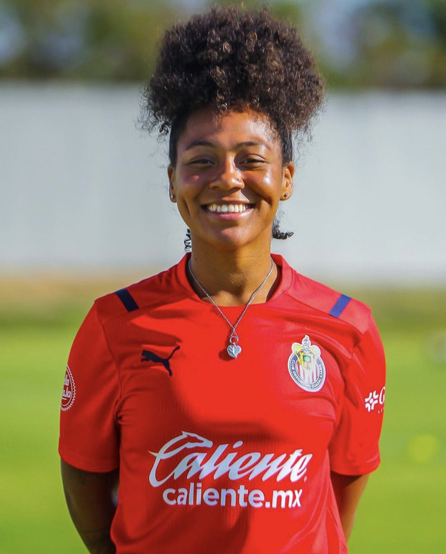 Guatemalteca Leslie Ramírez es fichada por el Chivas
