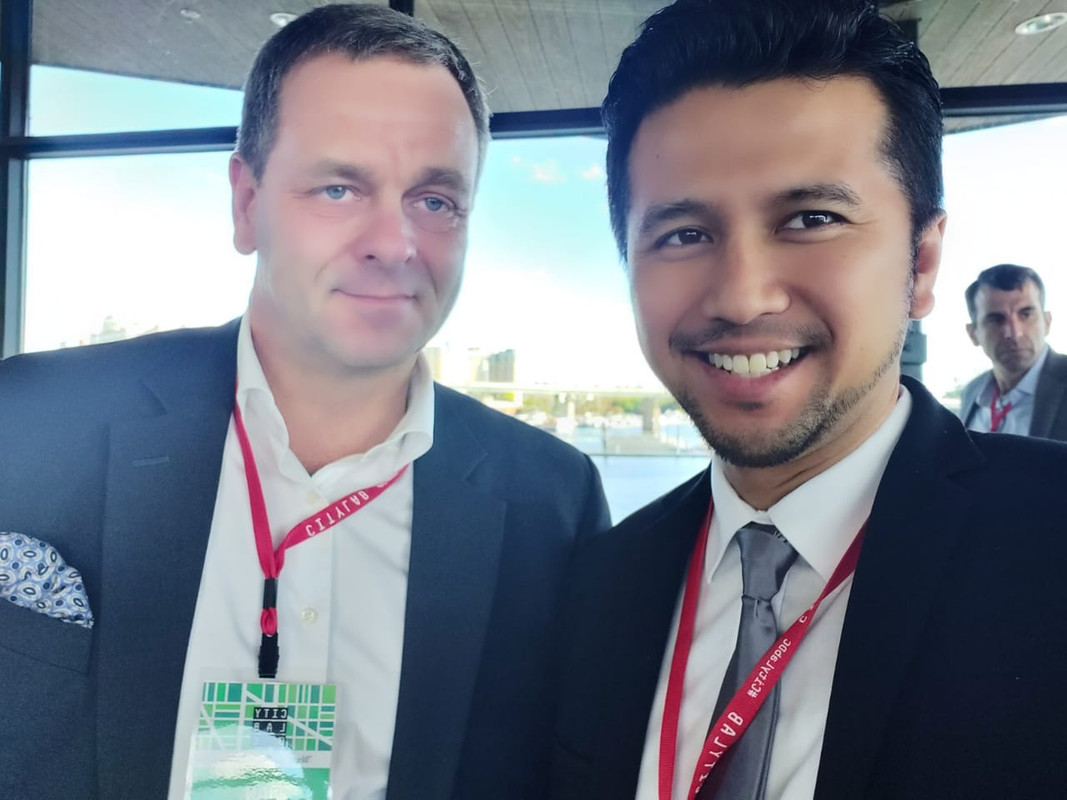 Wagub Jatim Kenalkan Precarious Middle Income di Bloomberg Harvard City Leadership Initiative