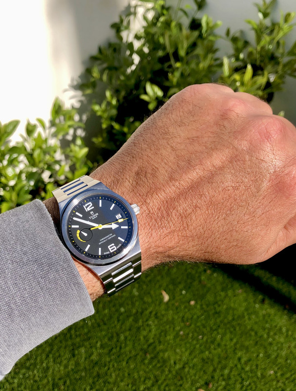 AC20DB1C-E289-4C38-A28E-23279909A0CF