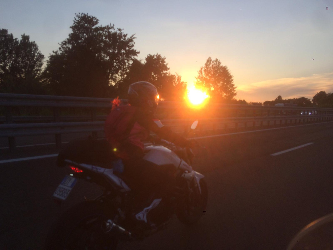 E70F62E7-DF5F-4221-8796-0F7D9A5A9133