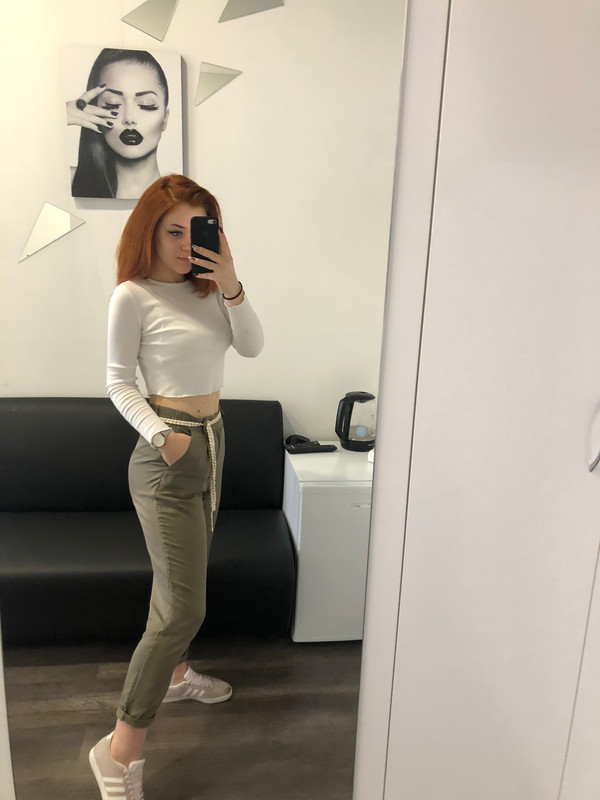 E899CF42-ECC1-4A9C-A642-0256988EC195