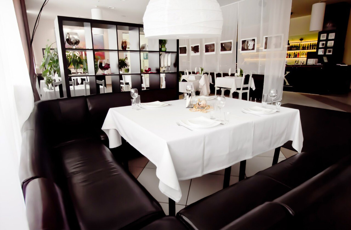 9F26E91D-AA70-4B31-B7D4-994067F83698